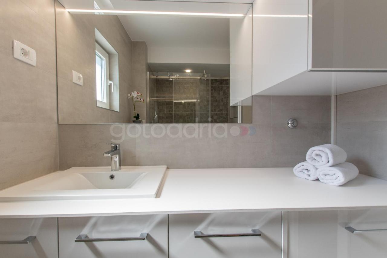 Luxury Sea View Apt Padi Via Mare Makarská Exteriér fotografie